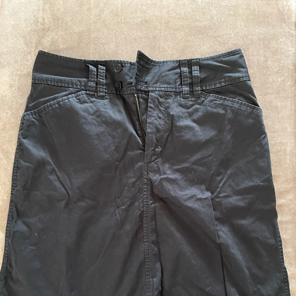 Gap black skirt
